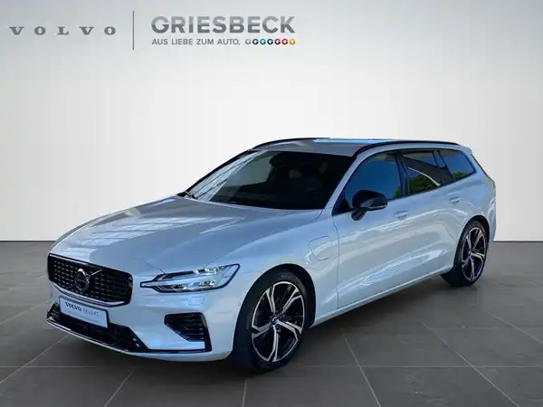 VOLVO V60 (1/20)