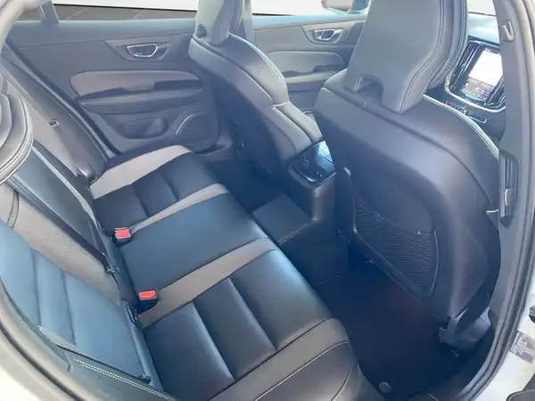VOLVO V60 (13/20)