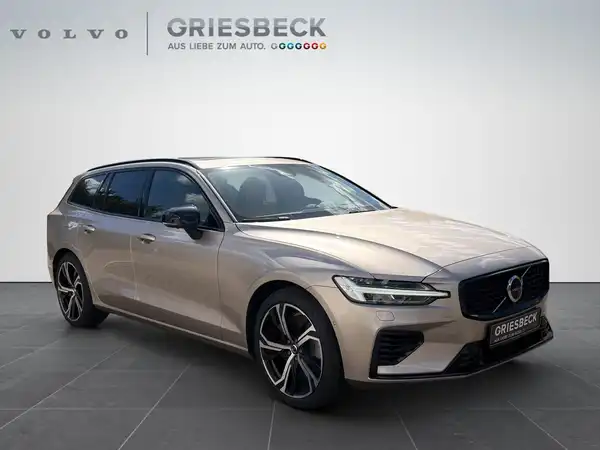 VOLVO V60 (6/22)