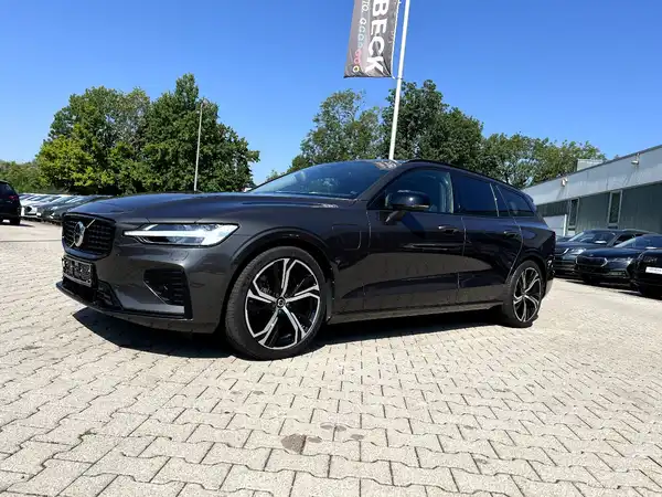 VOLVO V60 (1/27)