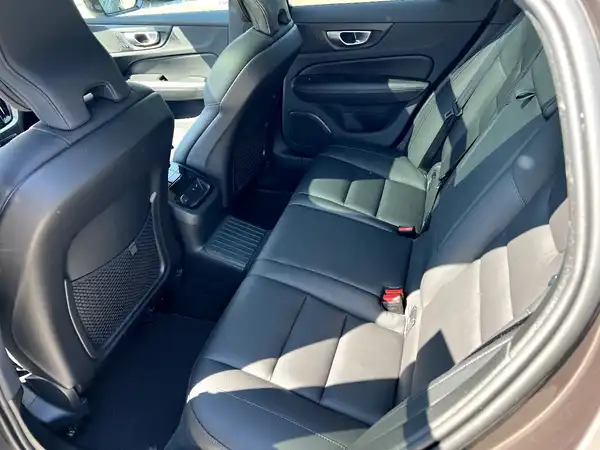 VOLVO V60 (14/27)