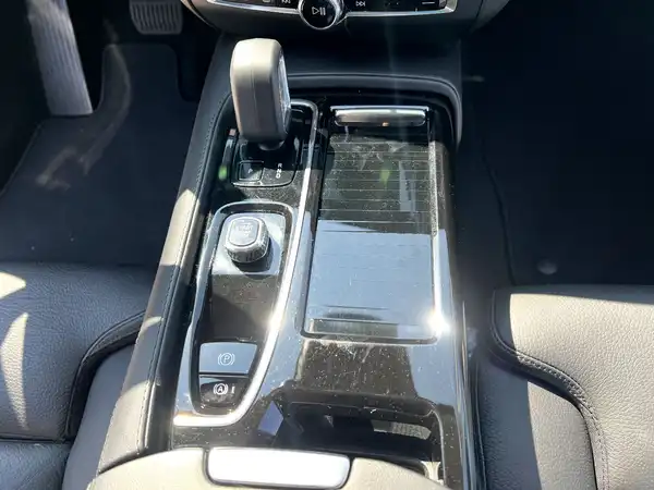 VOLVO V60 (24/27)
