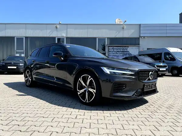 VOLVO V60 (5/27)