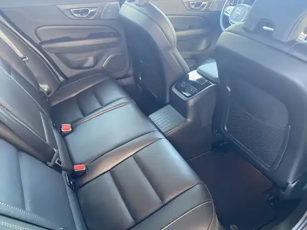 VOLVO V60 (13/22)