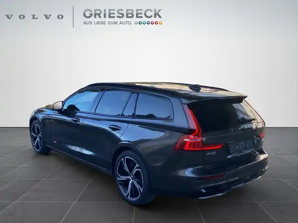 VOLVO V60 (3/22)