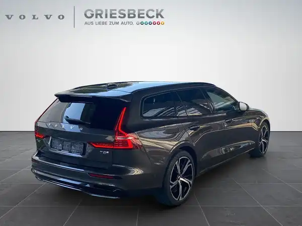 VOLVO V60 (5/22)