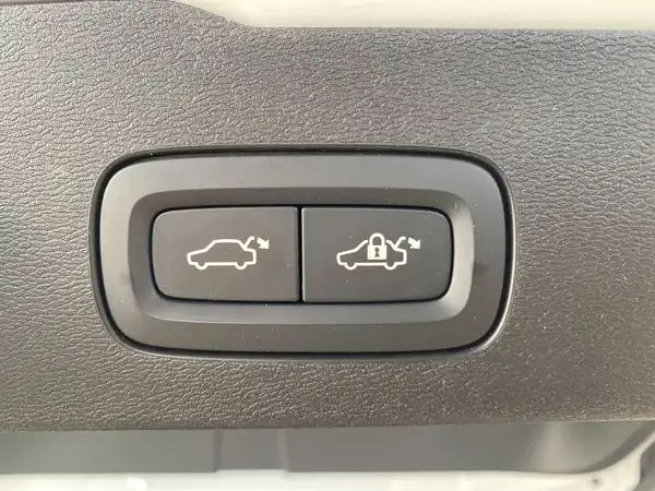 VOLVO V60 (22/22)