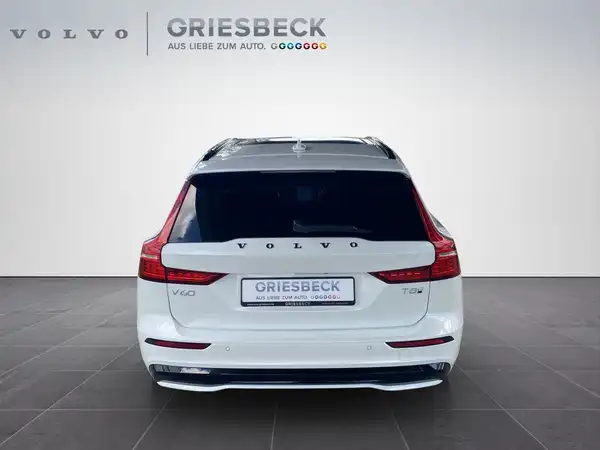 VOLVO V60 (4/22)