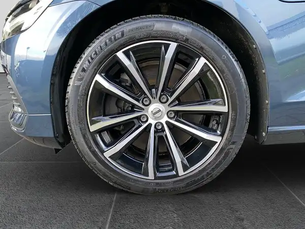 VOLVO V60 (15/22)
