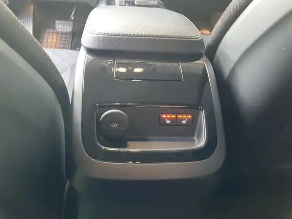 VOLVO V60 (20/22)