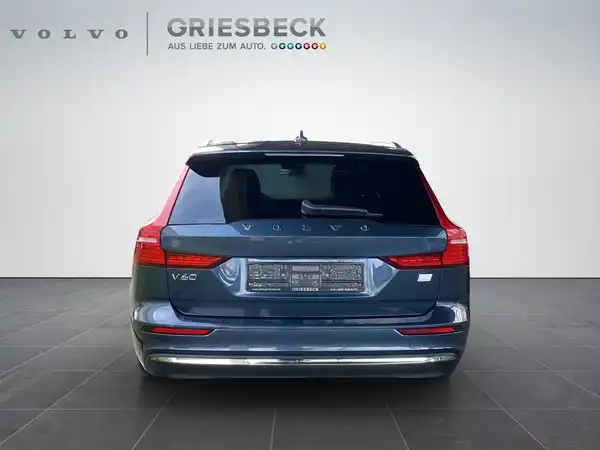 VOLVO V60 (4/22)
