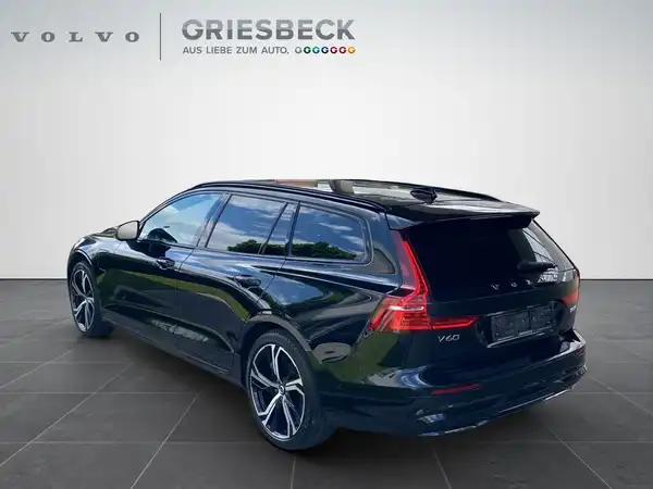 VOLVO V60 (3/22)
