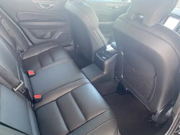 VOLVO V60 (13/21)