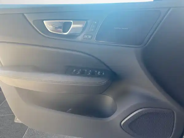 VOLVO V60 (17/21)