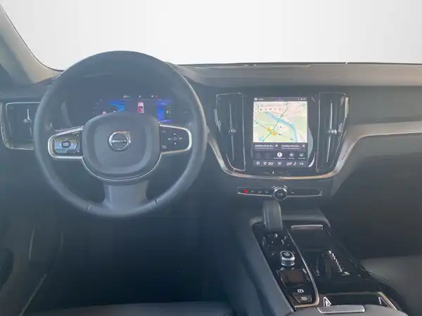 VOLVO V60 (8/21)