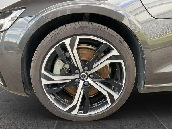 VOLVO V60 (15/20)