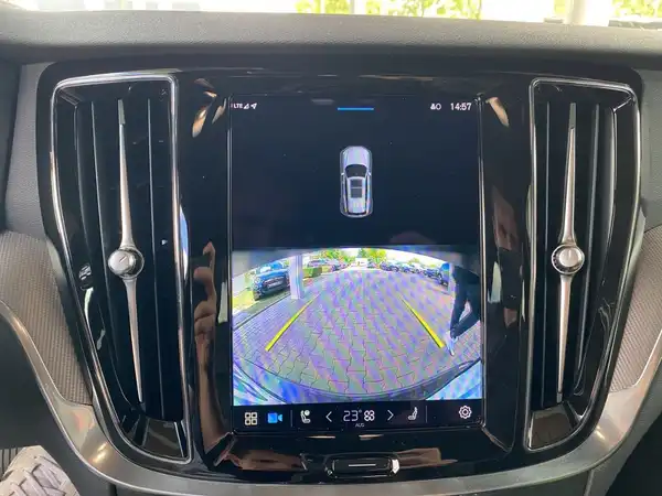 VOLVO V60 (19/20)
