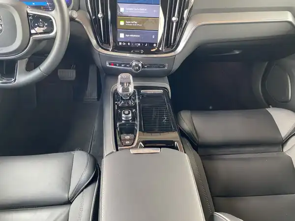 VOLVO V60 (9/20)
