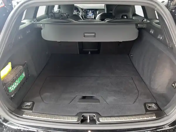 VOLVO V60 (11/16)