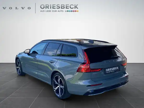VOLVO V60 (3/22)