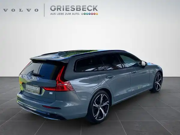 VOLVO V60 (5/22)