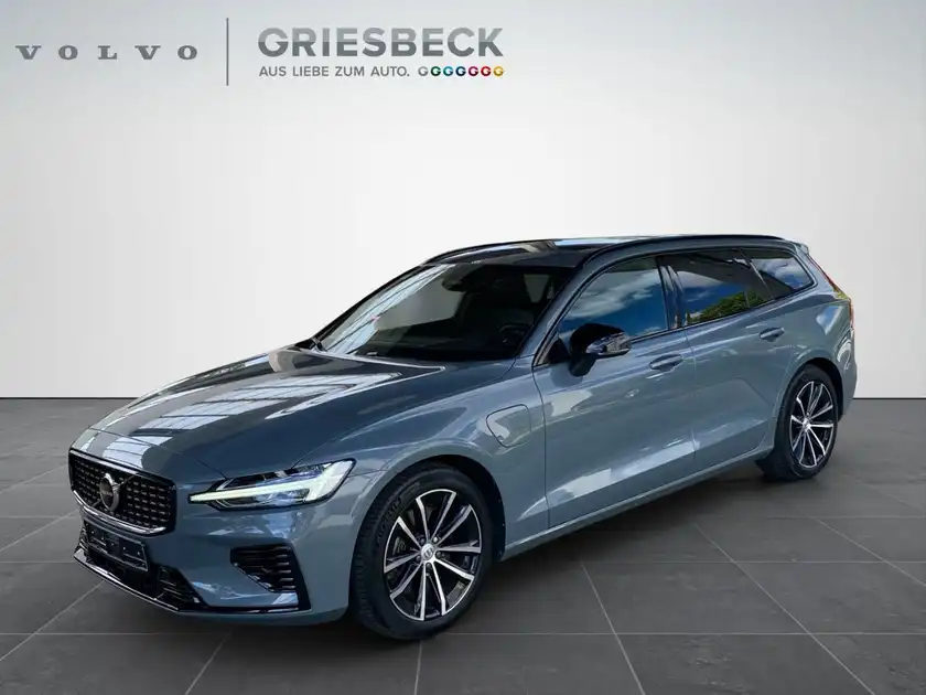 VOLVO V60 (1/20)