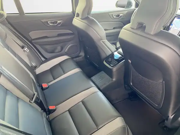 VOLVO V60 (13/20)