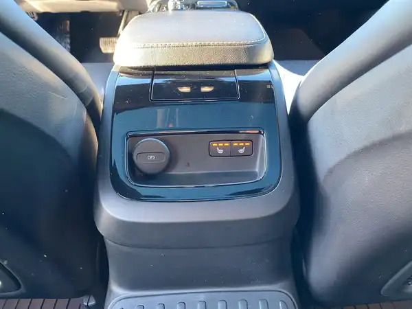VOLVO V60 (22/23)