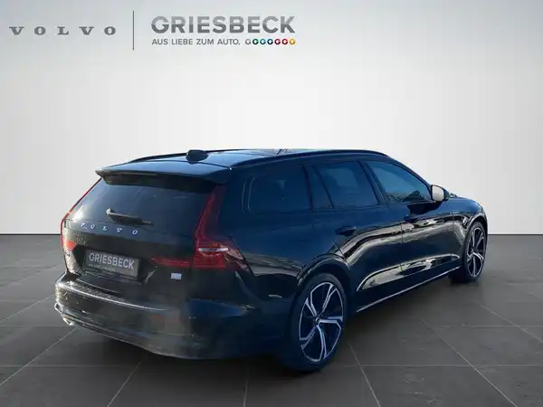 VOLVO V60 (5/23)
