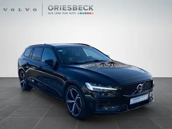 VOLVO V60 (6/23)