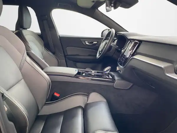 VOLVO V60 (12/20)
