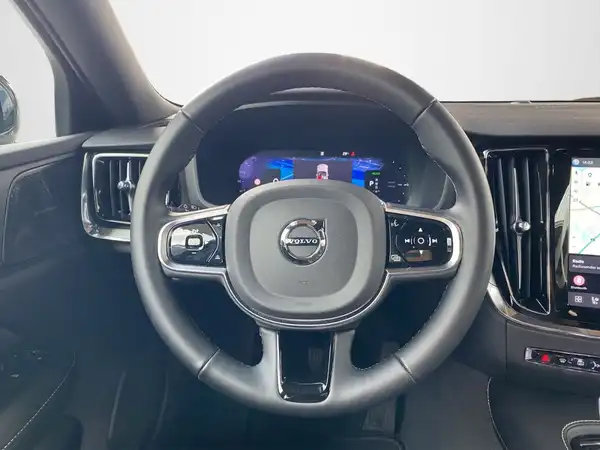 VOLVO V60 (10/20)