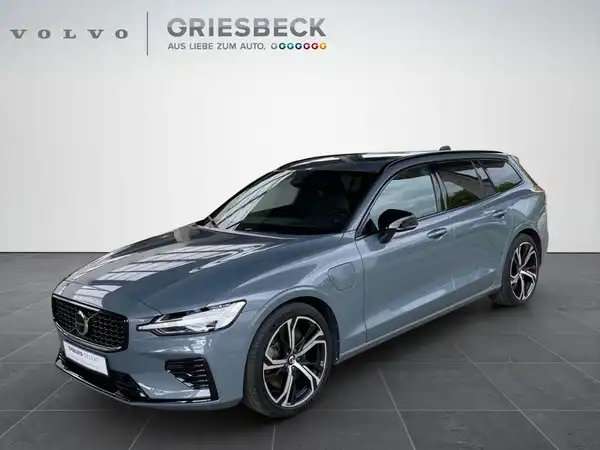 VOLVO V60 (1/22)