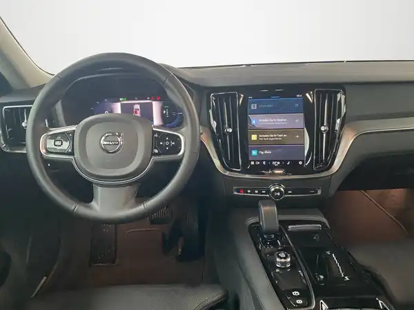 VOLVO V60 (8/20)