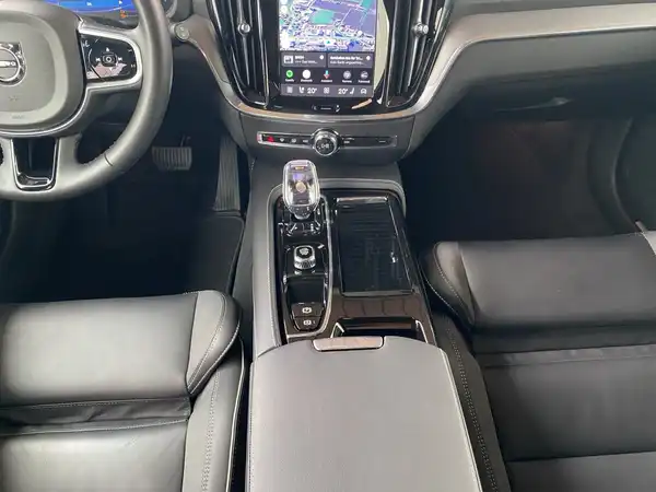 VOLVO V60 (9/20)