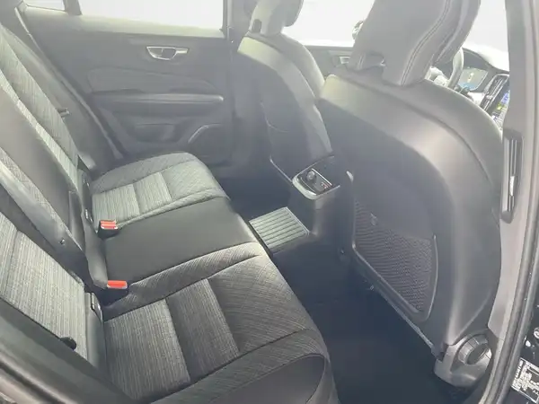 VOLVO V60 (13/22)