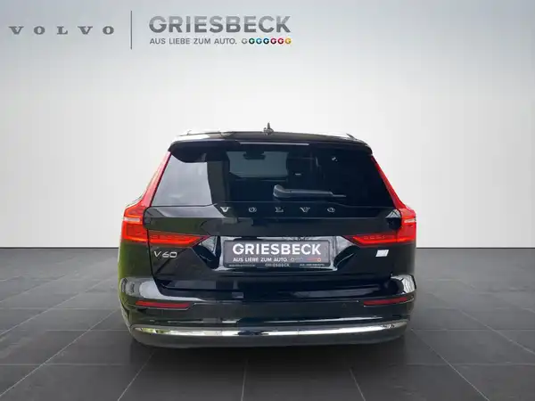 VOLVO V60 (4/22)