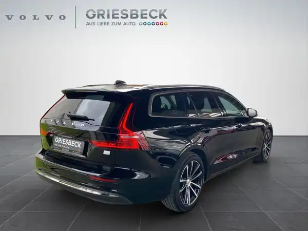 VOLVO V60 (5/22)
