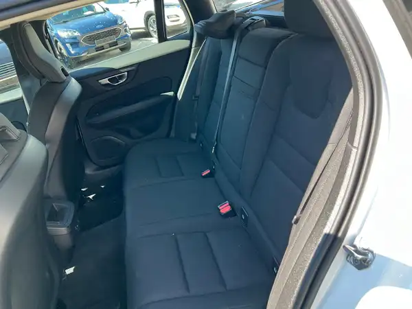 VOLVO V60 (14/27)