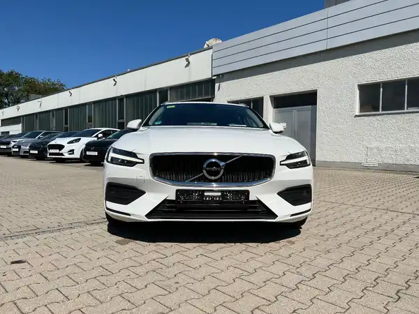 VOLVO V60 (6/27)