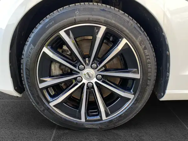 VOLVO V60 (15/20)