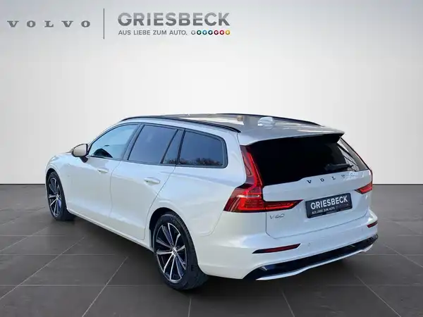 VOLVO V60 (3/20)