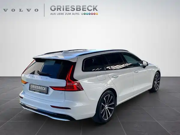 VOLVO V60 (5/20)