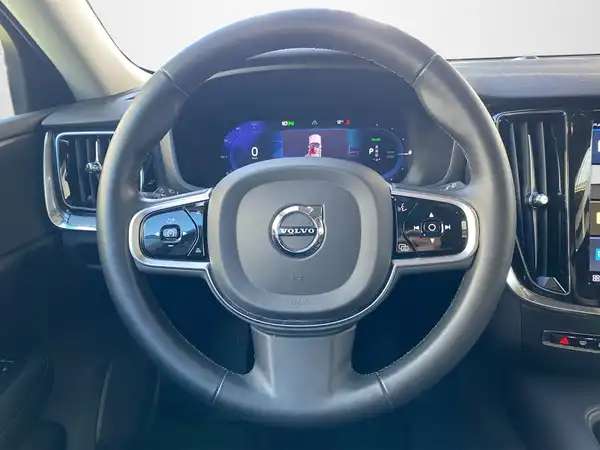 VOLVO V60 (10/20)