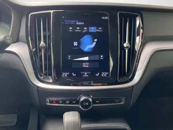 VOLVO V60 (11/19)