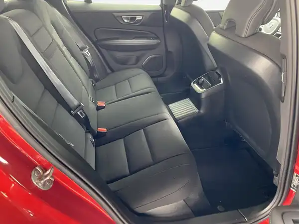 VOLVO V60 (13/19)