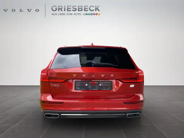 VOLVO V60 (4/19)