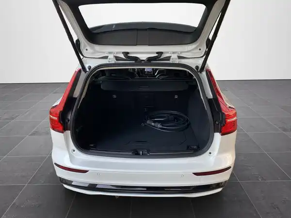 VOLVO V60 (14/23)