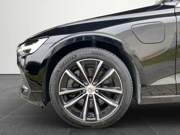 VOLVO V60 (15/21)