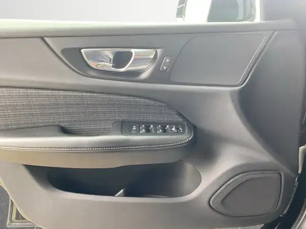 VOLVO V60 (17/21)